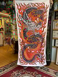 Image 1 of WHITE BEACH TOWEL DRAGON 170x80cm