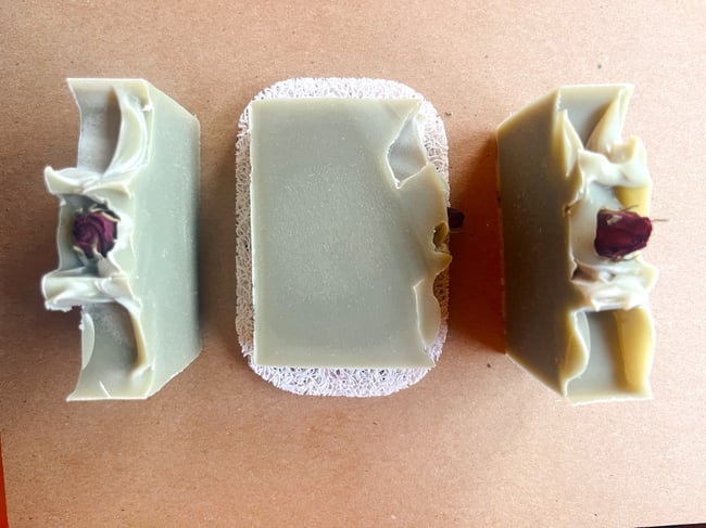 French Clay + Tea Tree Facial Bar 🍵