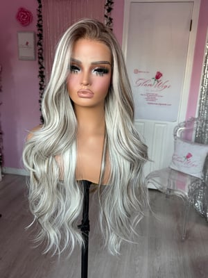 Image of Melina free part glueless wig (ready to ship)