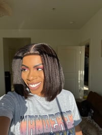 Image 5 of 12 inch BOB KINKY STRAIGHT lace front wig with layers