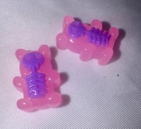 Pink gummies 