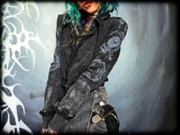 Image 2 of DarK I Hooded Zip up Crop UV (small)