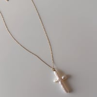 Mother Pearl Cross Necklace 