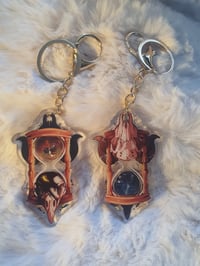 Image 1 of Hourglass shaker keychain 