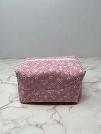 Image 3 of Handmade Pink and White Floral Boxy Pouch