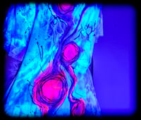 Image 4 of 666 UV TEe (large)