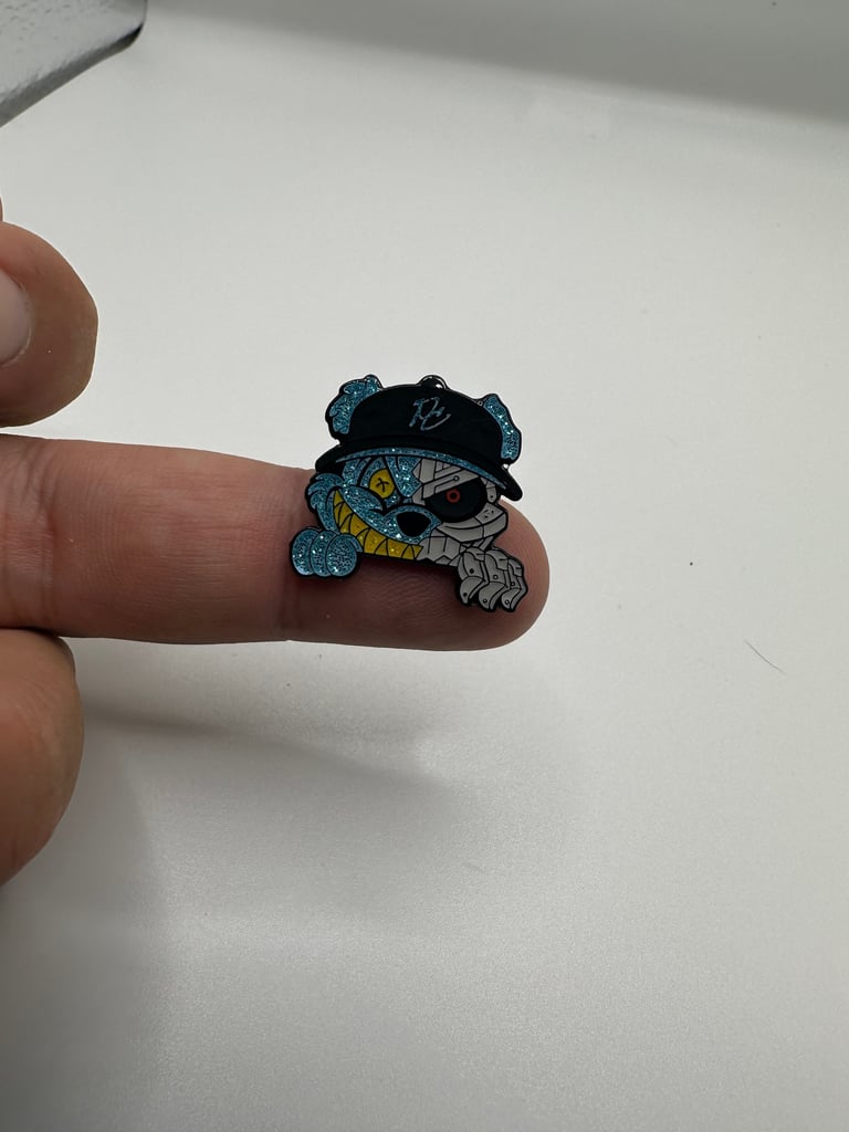 PinzCity Scare Bear Terminator Peeker Baby Blue 