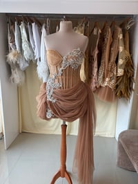 Image 3 of Aphrodite