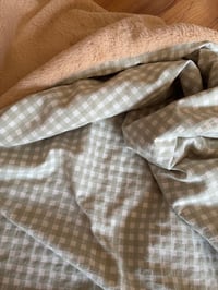 Image 1 of COUVERTURE HIVER VICHY VERT SAUGE