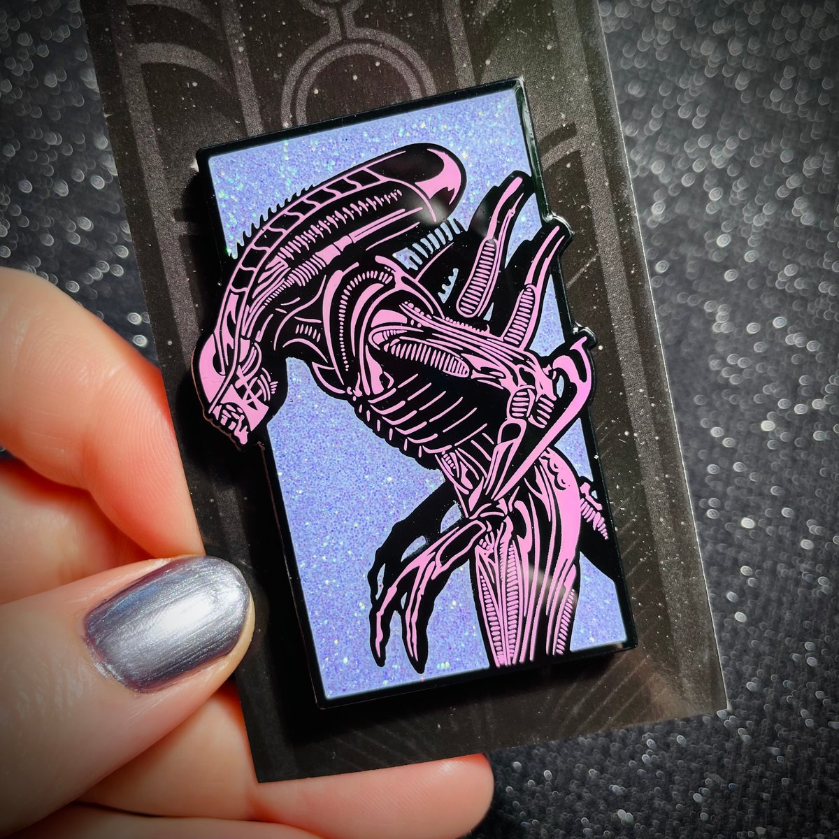  Prime Creations Aliens Enamel Pin for UFO Lovers - The