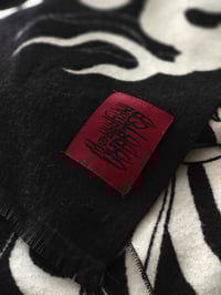 Image 2 of Embers of vision | Scarf