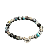 Image 2 of Heart beaded bracelet