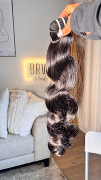 Image 5 of body wave virgin bundles