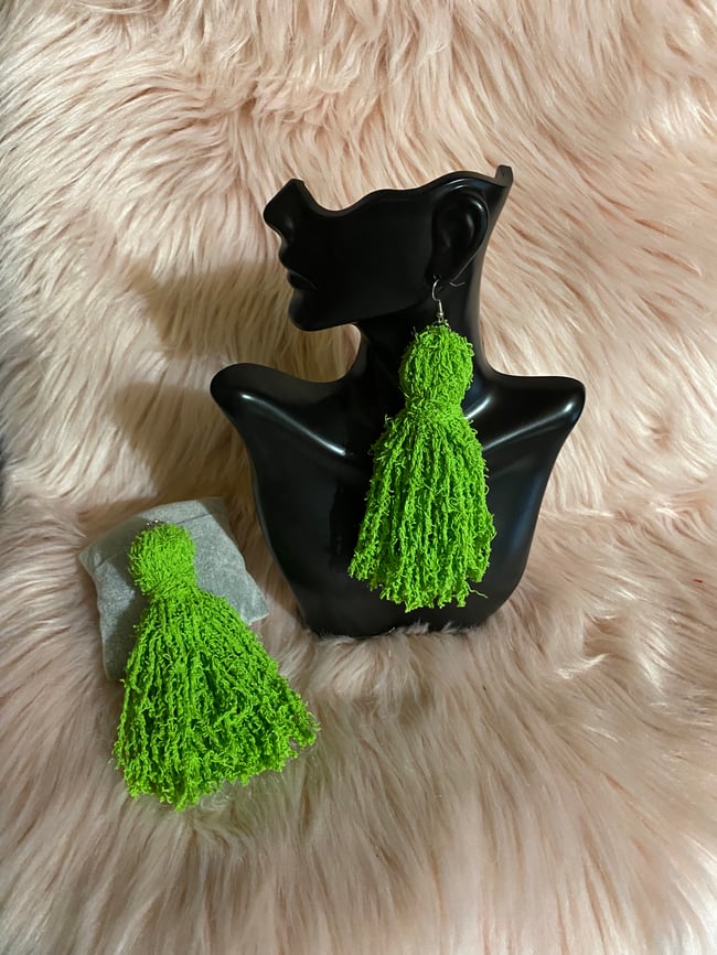  Long Tassel Earrings Solid Color (Cotton)