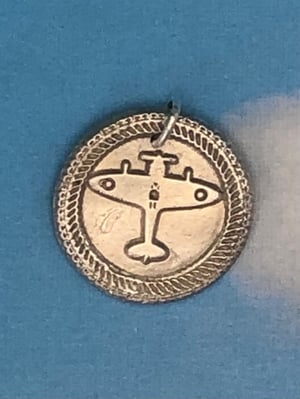 Image of Flying pendants 