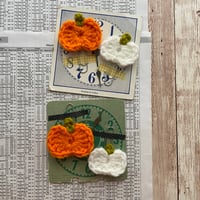 Image 2 of "Classic Pumpkins” Crocheted Planner Clips Set Of 2