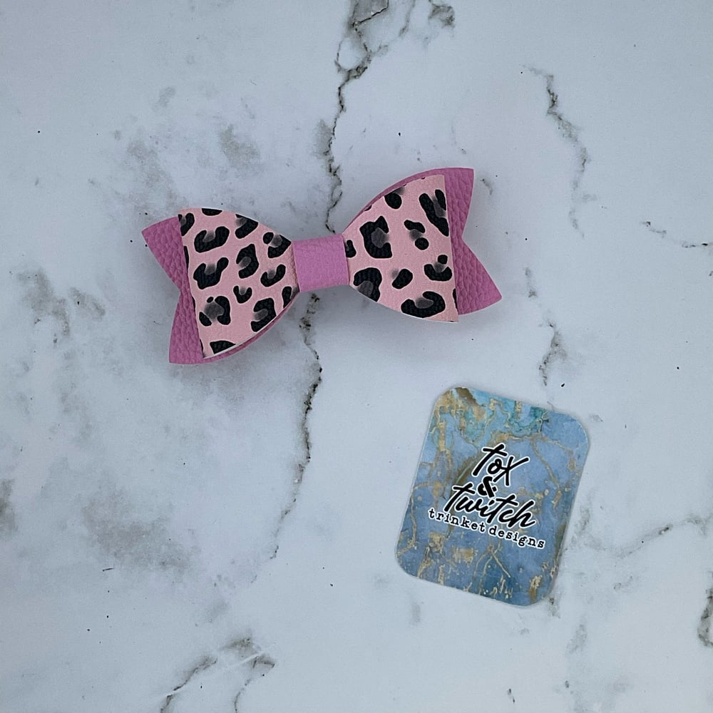Image of Sweetheart ‘Leopard’ Bows