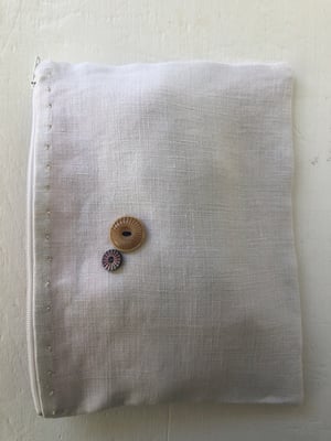 Image of estelle vintage french linen & button pouch 