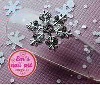 Image 1 of Diamond snowflakes 