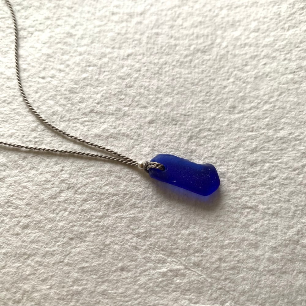 Image of Tiny blue sea glass necklace/bracelet - Dunwich