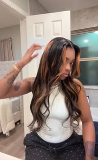 Image 2 of Black Highlights 28inch 13x4