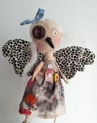 Image 2 of What a strange bird