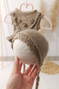 Image 4 of Knitted newborn set for photoshoots - Lula - neutral brown