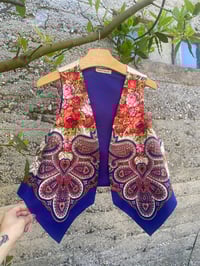 Image 3 of Chaleco feito a man. FOLIADA70. Talla S/M.