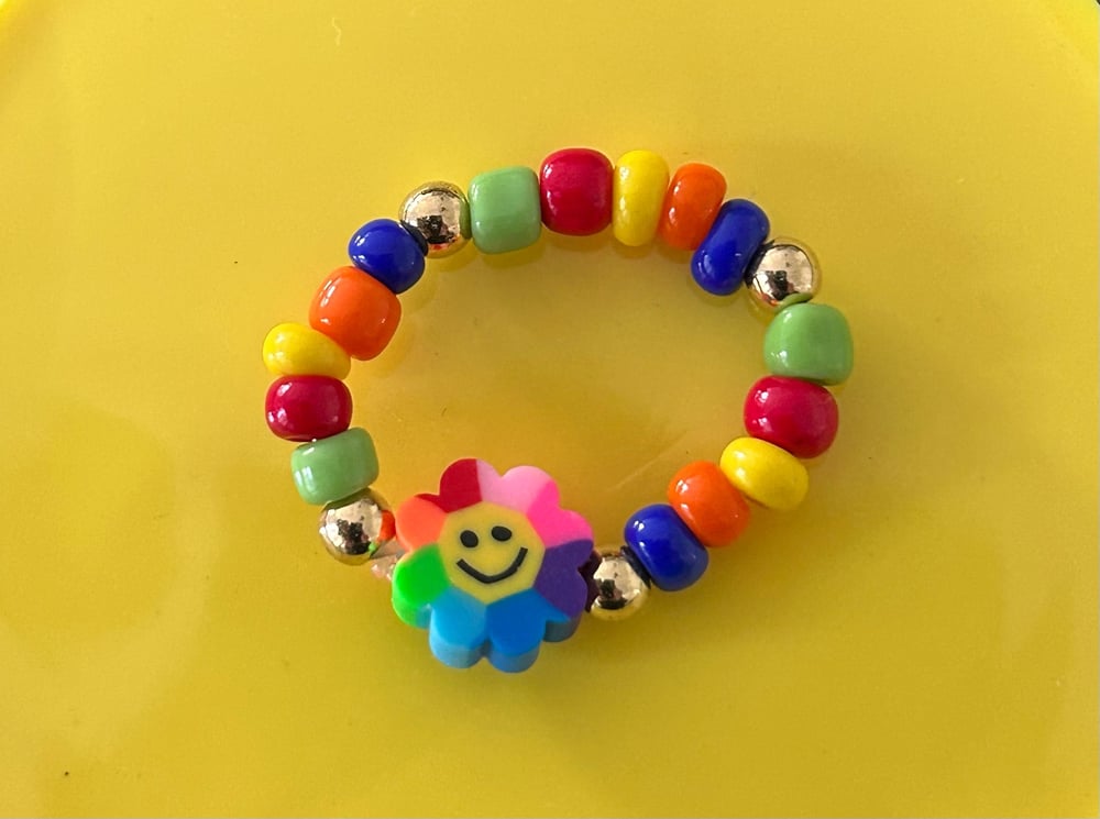 Image of Rainbow face seed bead ring 