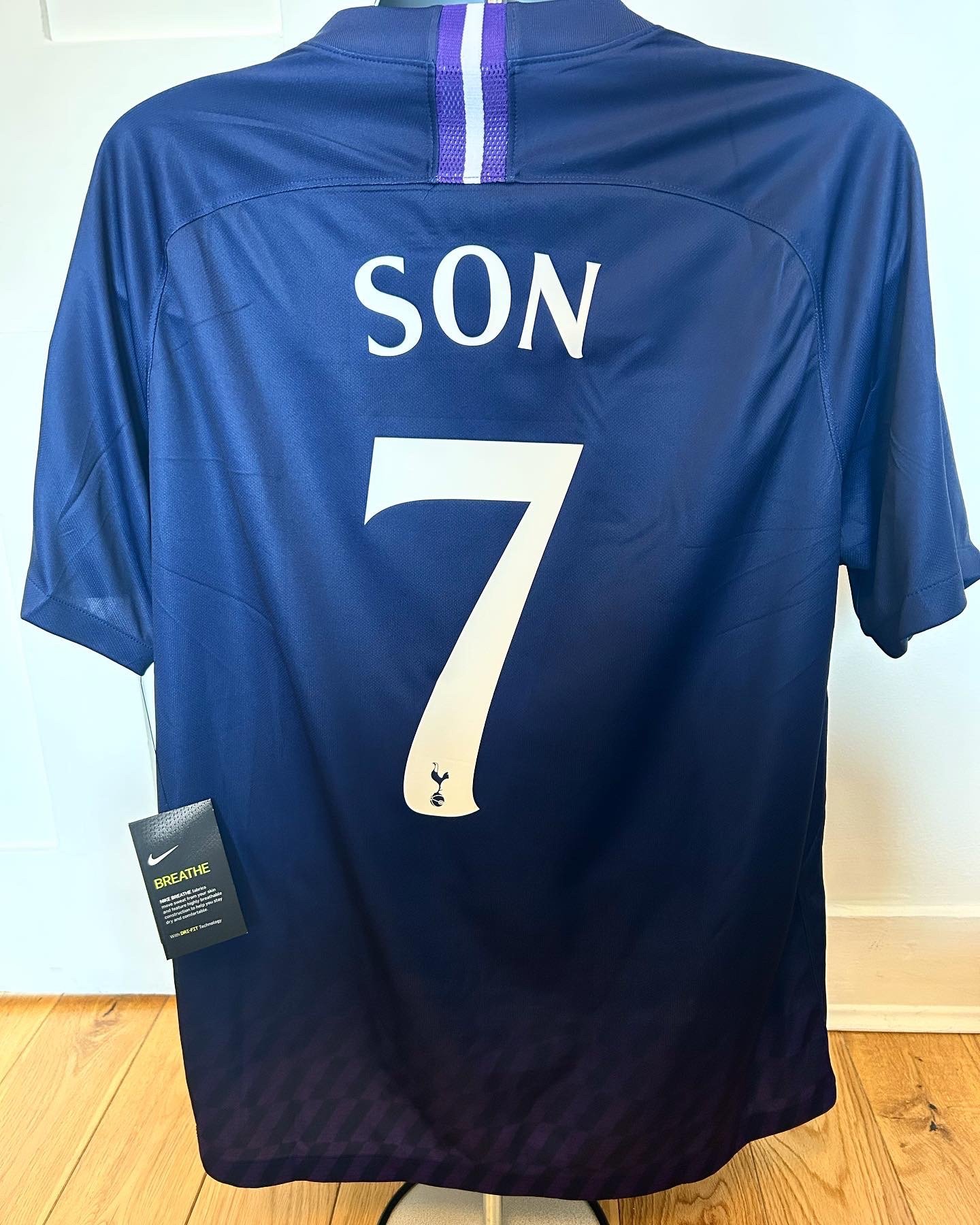 Image of NEW Tottenham Hotspur “SON 7” 2019/20 Away Shirt + UCL patches (XL)