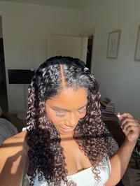 Image 1 of GLUELESS 20 inch READY TO WEAR 360 Swiss lace wig with HIGHLIGHTS and LAGOS hairline 
