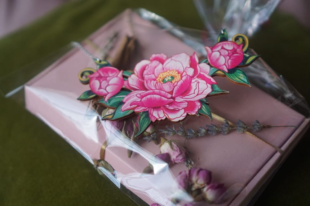 Image of Floral Necklace 🩷