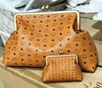 Mackin Cutie kiss lock set