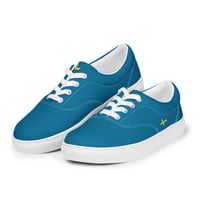 Image 3 of Gör Varje Steg Svenskt: Canvas Sneakers med Svenska Flaggan!
