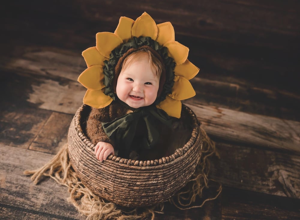 Image of New edition Sunflower bonnet