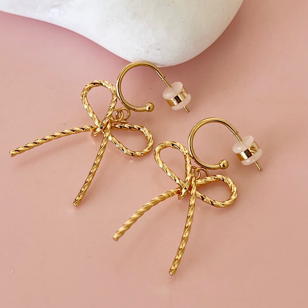 Image of Big Textured Bow Half Hoops