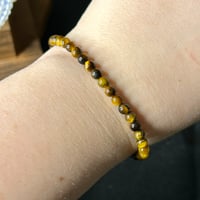Image 1 of Tiger's Eye Bracelet ($4)