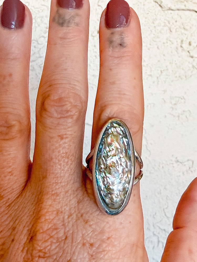 ABALONE RING / Size 8 Image 2