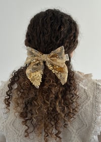 Image 2 of Gold hairbow