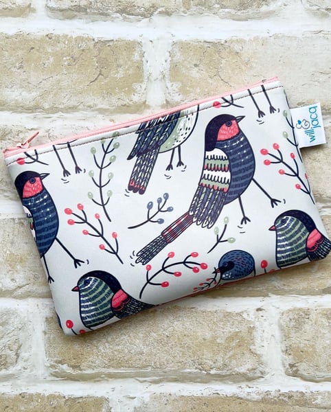 Image of Vinyl Zipper Pouch -Small - Robins