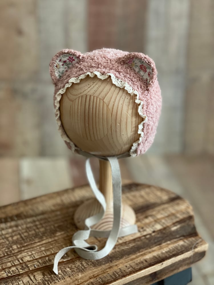 Image of Fluffy Bear Collection - Dusty Rose with Lace
