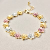 Image 2 of Flower Link Bracelet