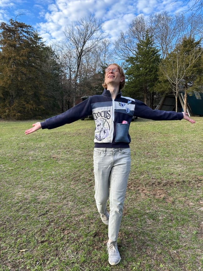 Crocus Quarter Zip Navy Blue Sweatshirt, size S