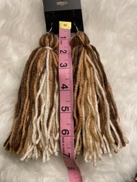 Image 2 of YarnMe22