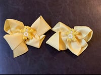 Image 2 of 4.5" Bear Ribbon Hair Bows