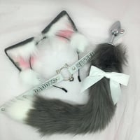 Gray / white Kitten set with jewelry 
