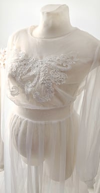 Image 2 of photography dress - Hannah - size S-M - ecru - photo props