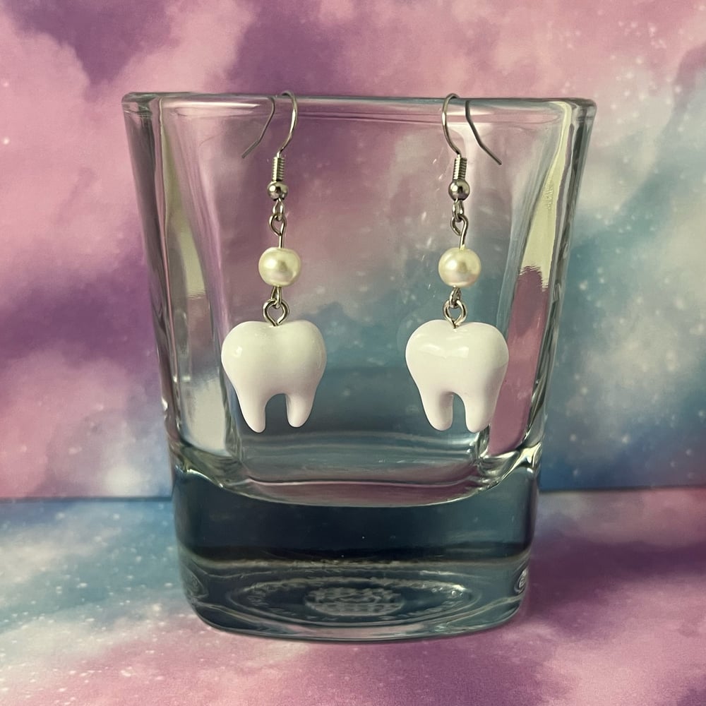 Image of Pearly Whites Tooth Earrings