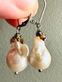 Image 8 of luxe baroque pearl earrings with tourmaline fringe