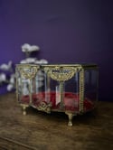 Exceptionnel grand coffre/ reliquaire en verre biseauté, XIXème siècle 